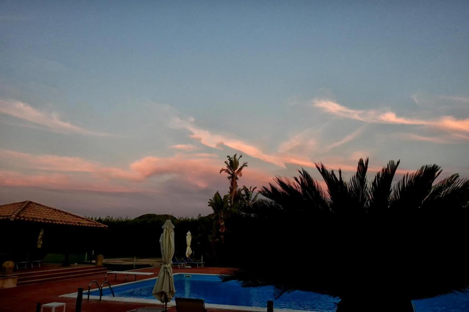 Agriturismobugilfezza Di Tgesd Modica Luaran gambar