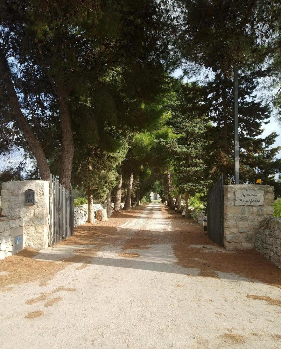 Agriturismobugilfezza Di Tgesd Modica Luaran gambar