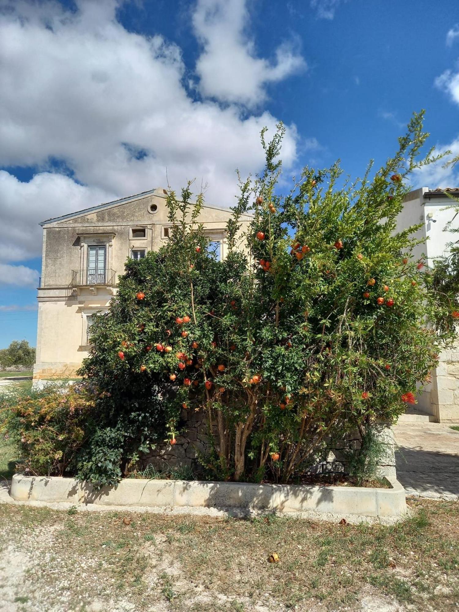 Agriturismobugilfezza Di Tgesd Modica Luaran gambar