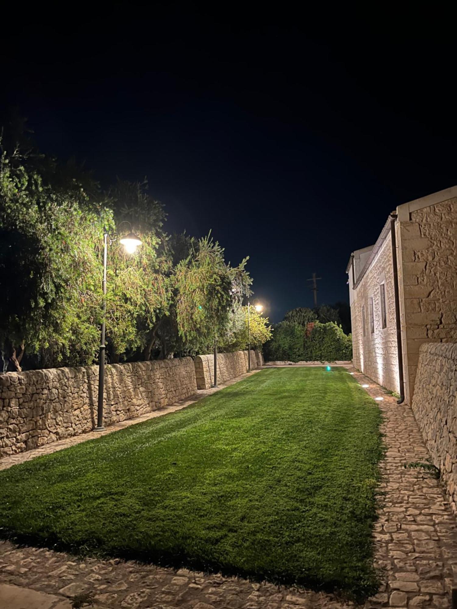 Agriturismobugilfezza Di Tgesd Modica Luaran gambar